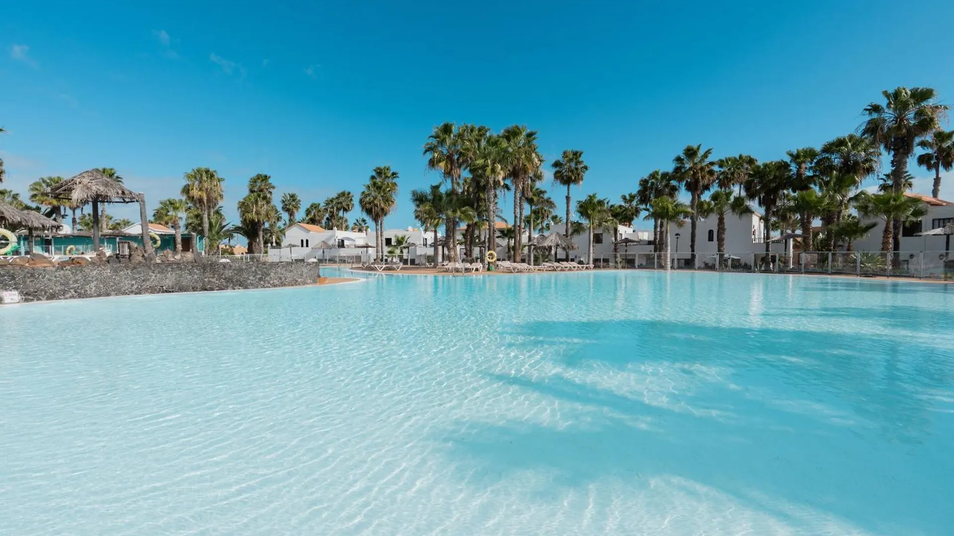 Oasis Corralejo Fuerteventura Apartment
