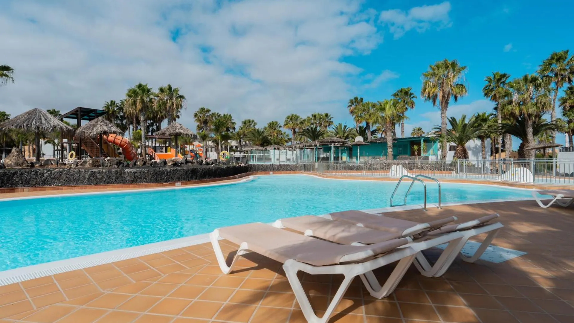 Oasis Corralejo Fuerteventura Apartment 0*,